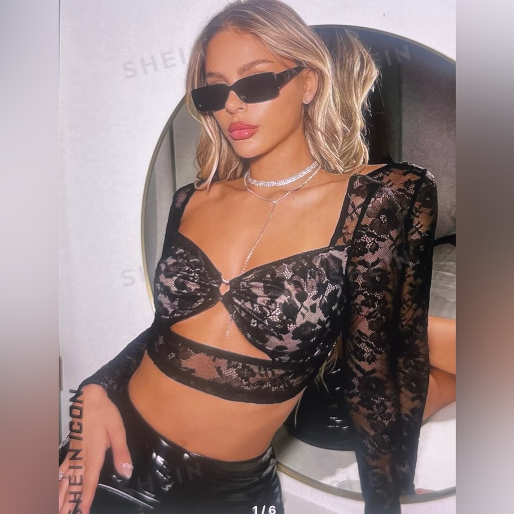 SHEIN sexy hollow heart buckle leopard lace see-through long sleeve crop top